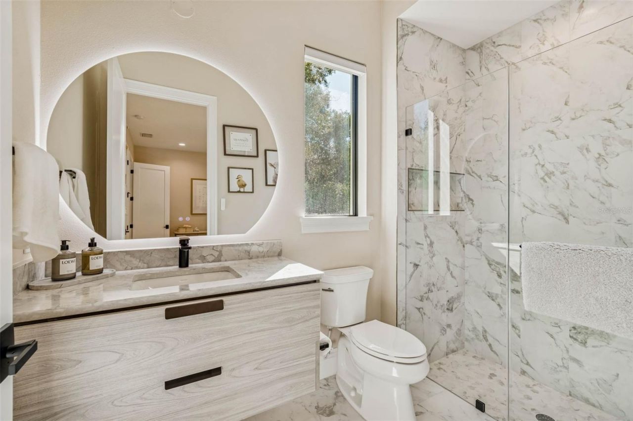 17720 Royal Eagle Lane, Lutz, FL 33549 Photo