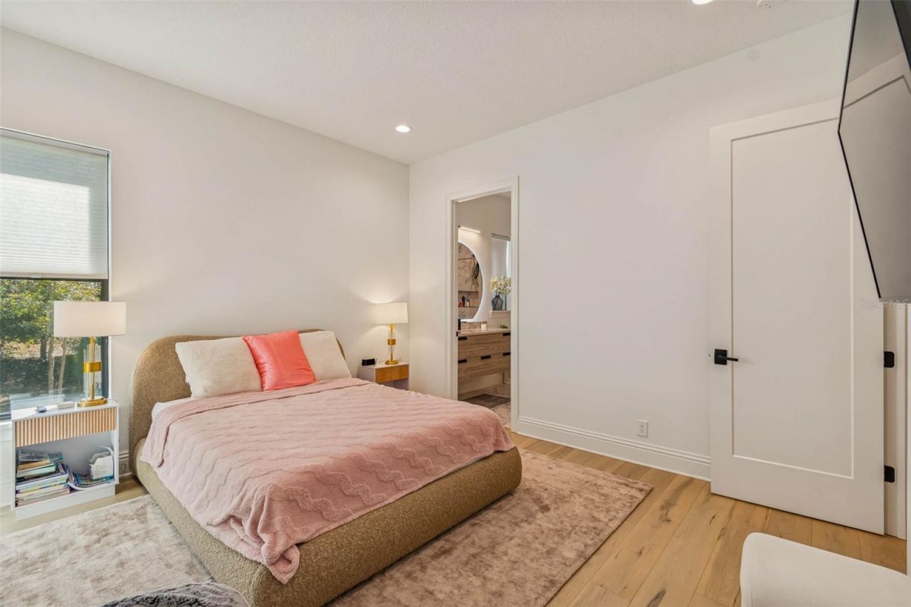 17720 Royal Eagle Lane, Lutz, FL 33549 Photo