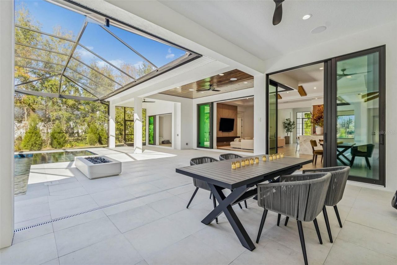 17720 Royal Eagle Lane, Lutz, FL 33549 Photo