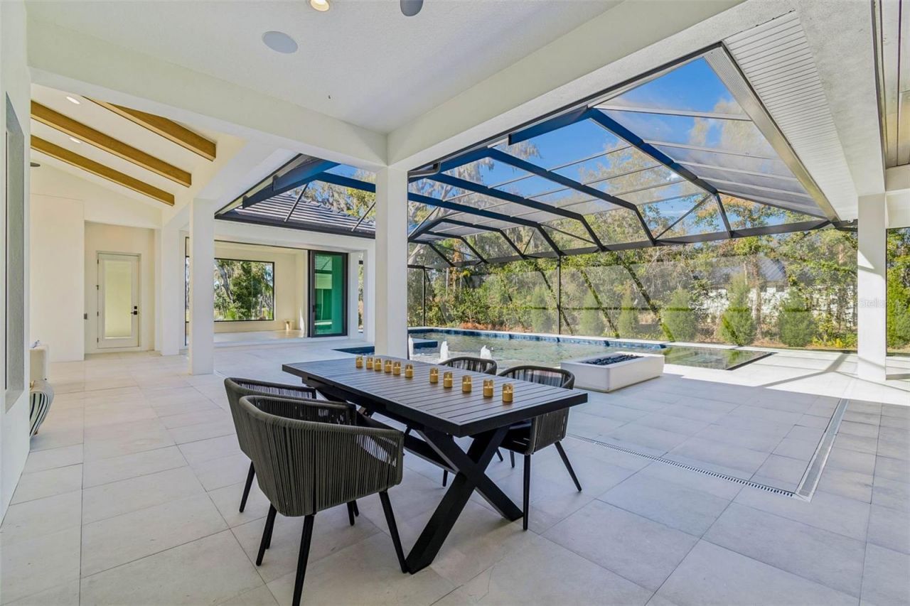 17720 Royal Eagle Lane, Lutz, FL 33549 Photo