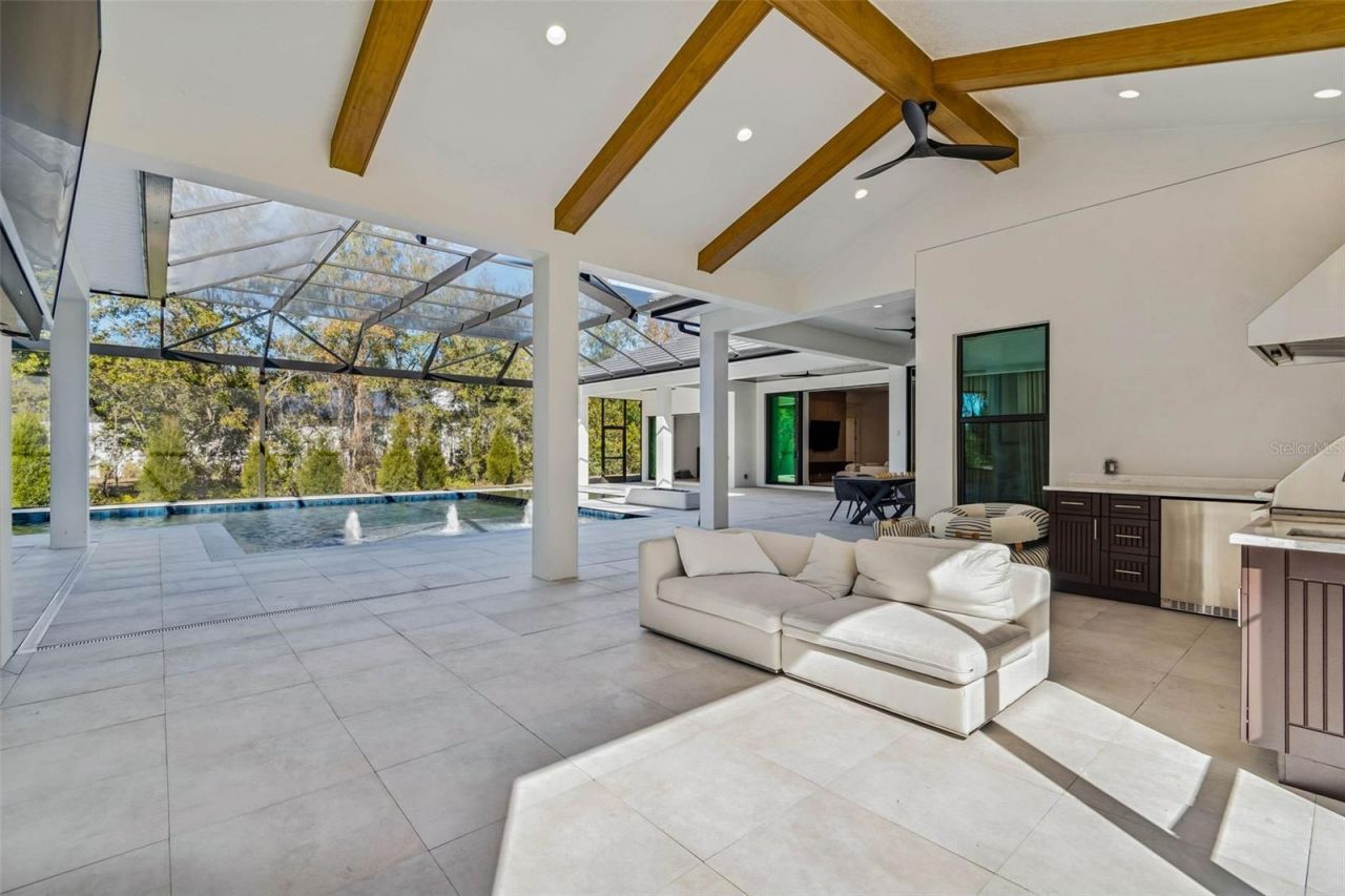 17720 Royal Eagle Lane, Lutz, FL 33549 Photo