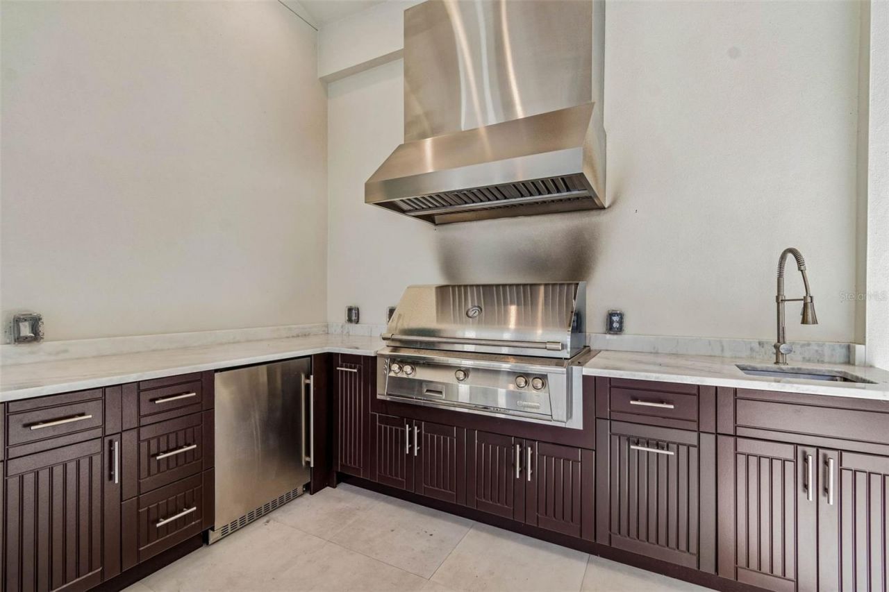 17720 Royal Eagle Lane, Lutz, FL 33549 Photo