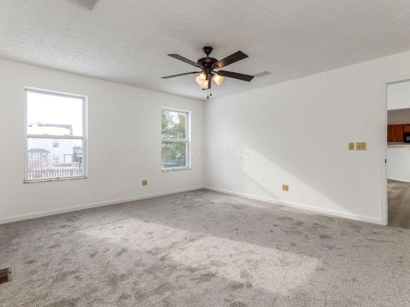 260 N Bend Drive, Pataskala, OH 43062 Photo 24