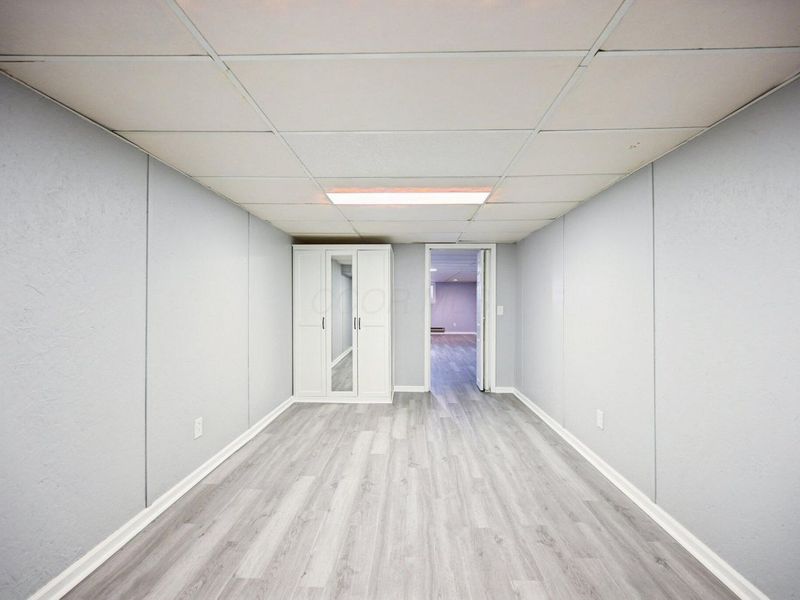 1050 Lake View Drive, Zanesville, OH 43701 Photo 29