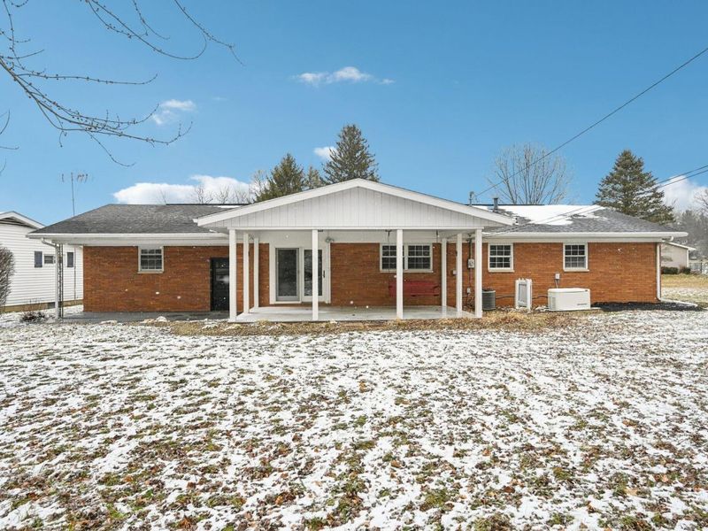 1050 Lake View Drive, Zanesville, OH 43701 Photo 37