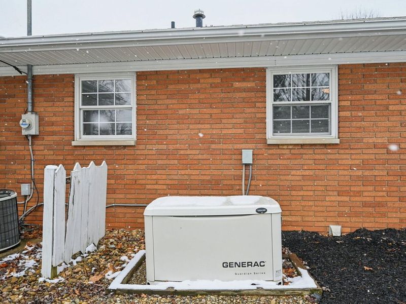 1050 Lake View Drive, Zanesville, OH 43701 Photo 42