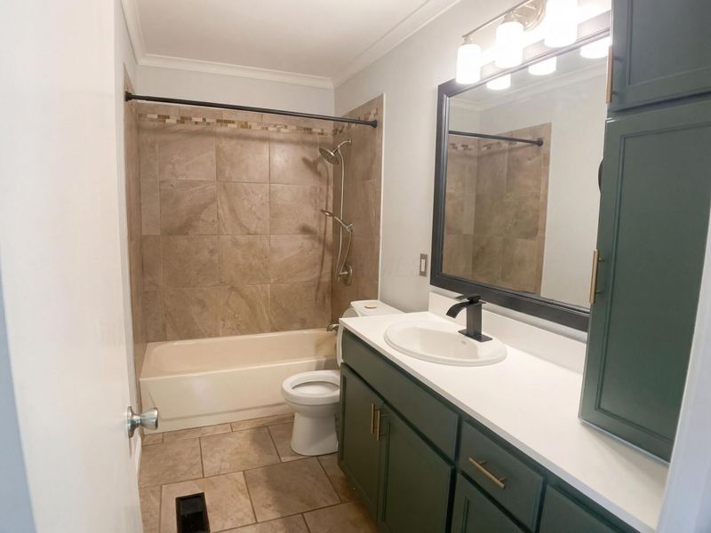 940 Minerva Avenue, Columbus, OH 43229 Photo 6