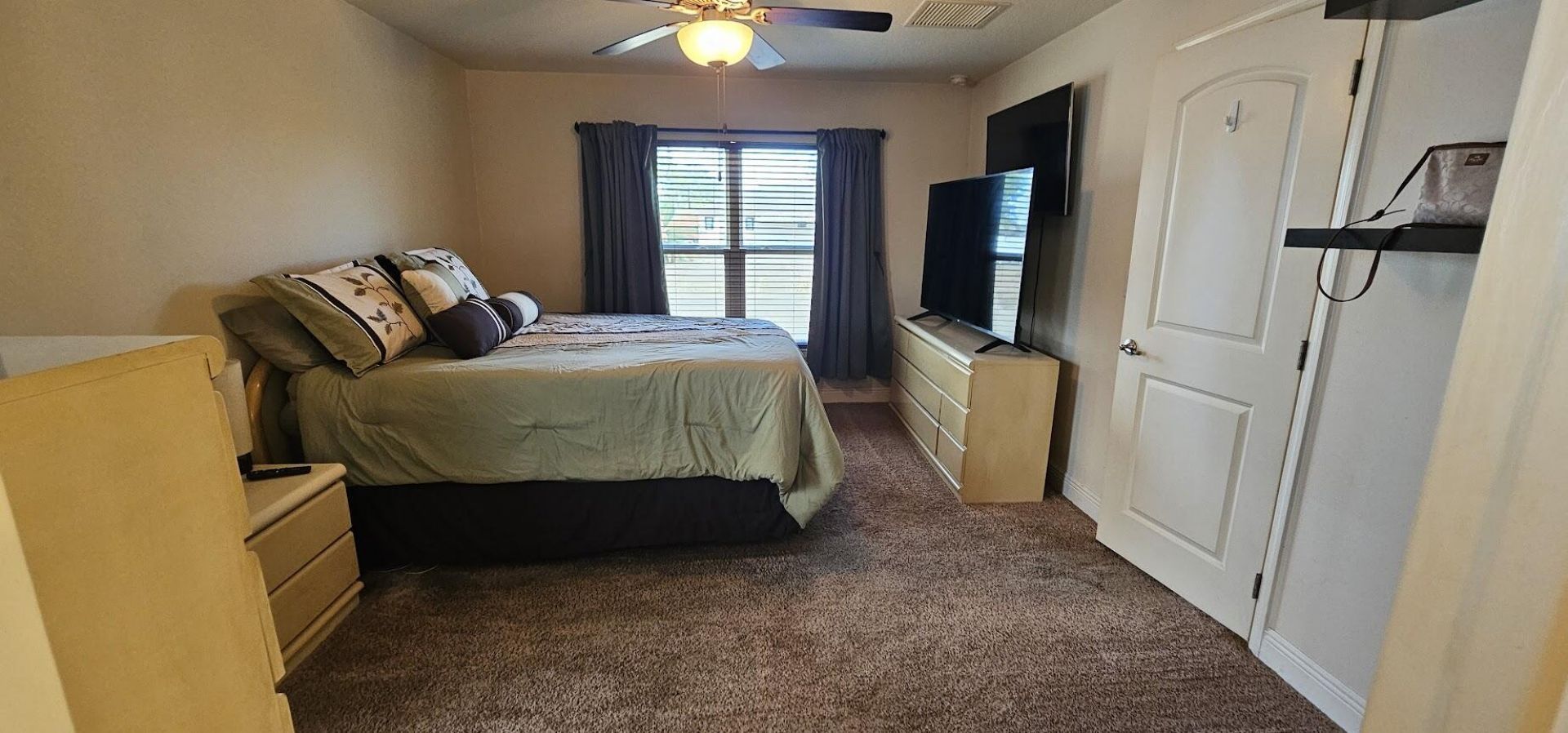 973 SE Bywood Avenue, Port Saint Lucie, FL 34984 Photo