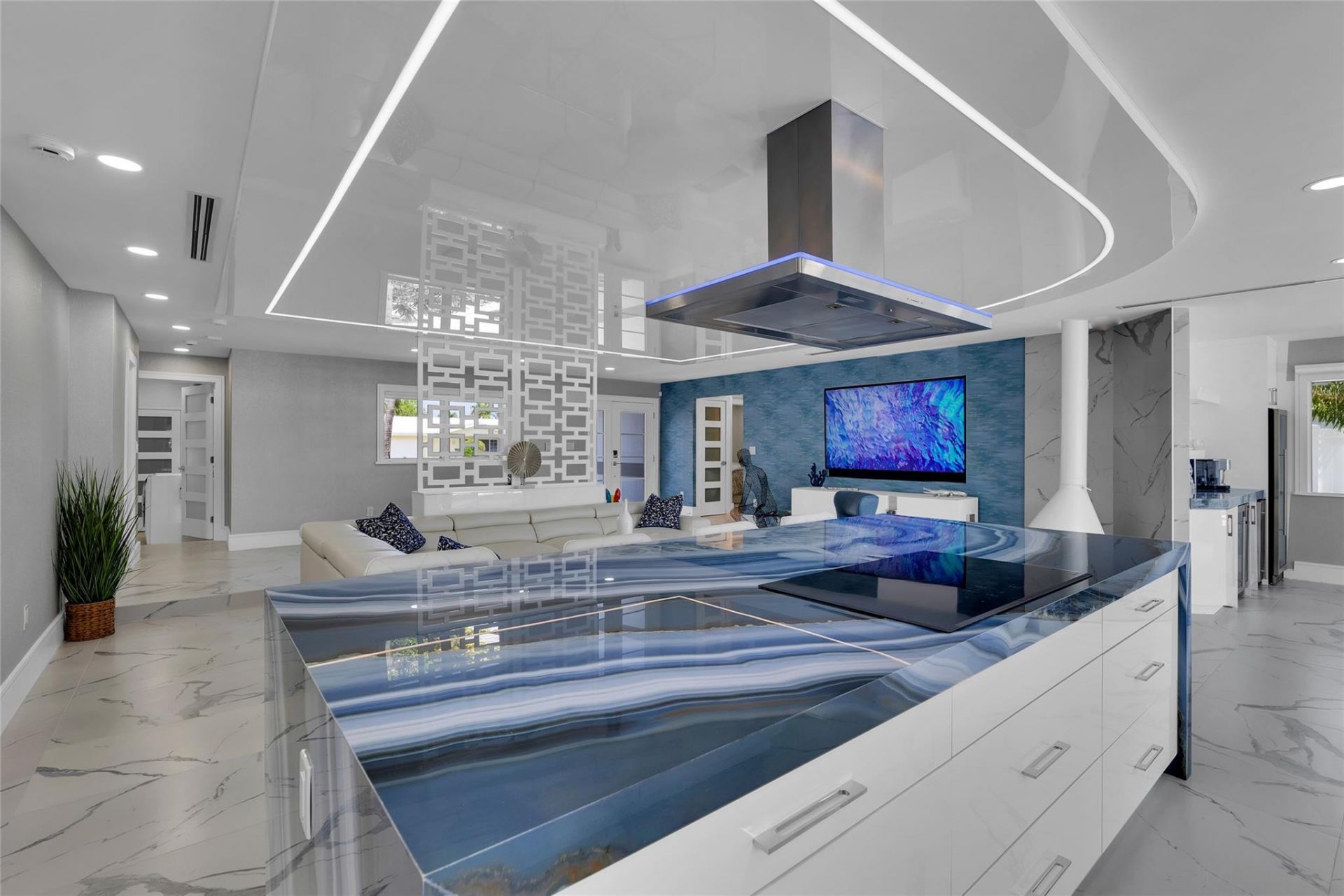 2720 NE 7th Street, Pompano Beach, FL 33062 Photo