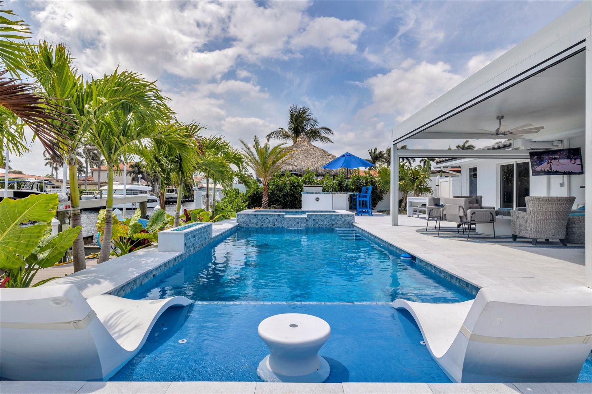 2720 NE 7th Street, Pompano Beach, FL 33062 Photo