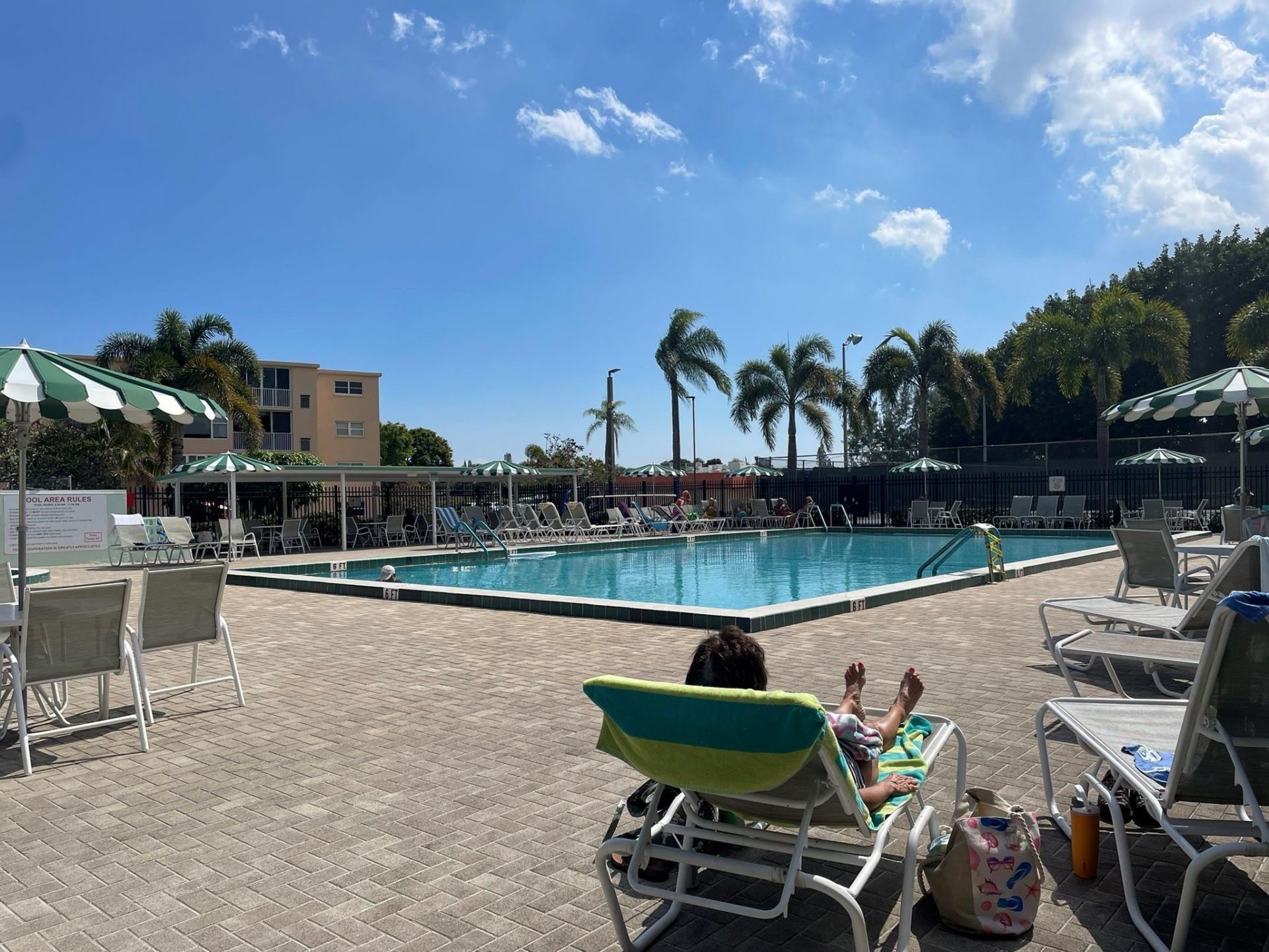 2520 NE 1st Ct, Unit 411, Boynton Beach, FL 33435 Photo