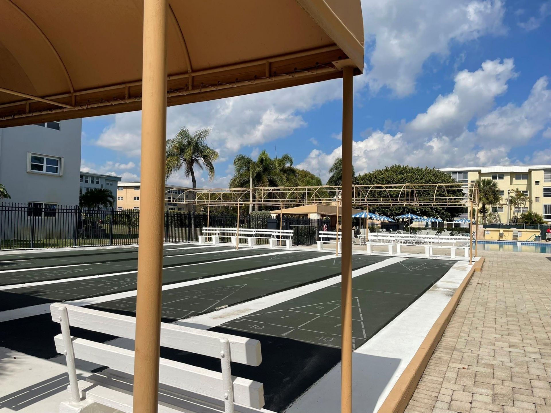 2520 NE 1st Ct, Unit 411, Boynton Beach, FL 33435 Photo