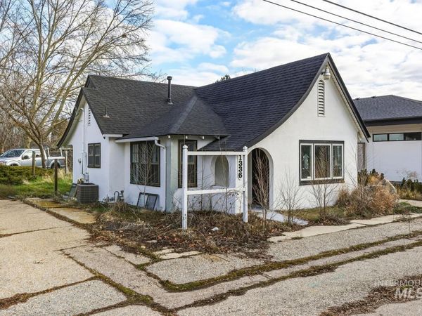 1336 E State St., Eagle, ID 83616