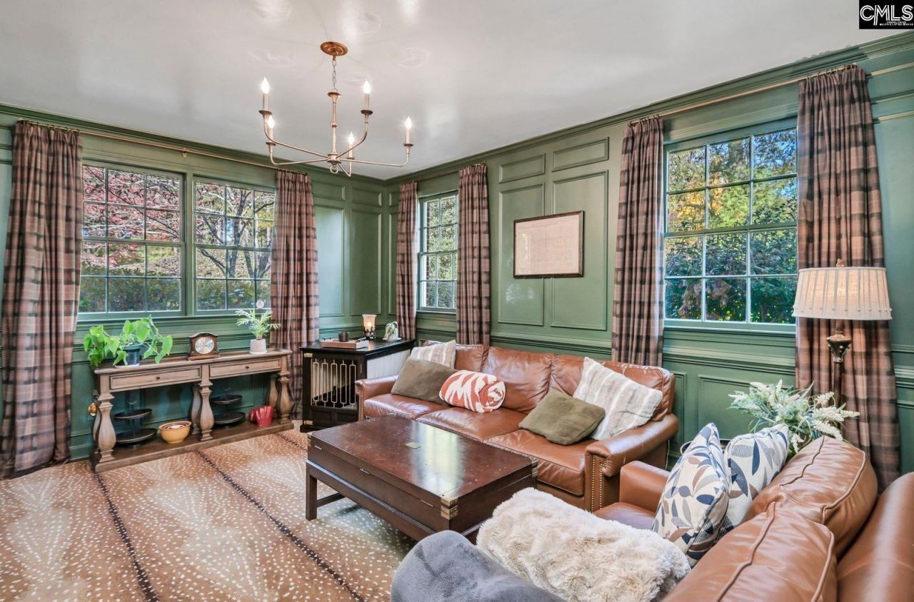 798 Kawana Road Photo 10