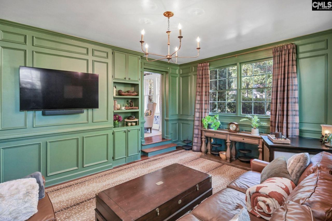 798 Kawana Road Photo 11