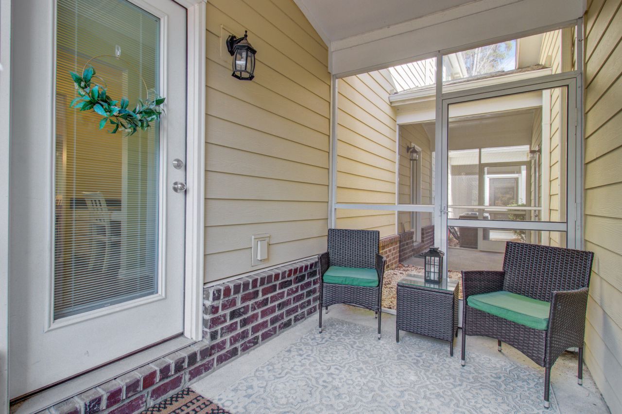 229 Bennett Lane Photo 18