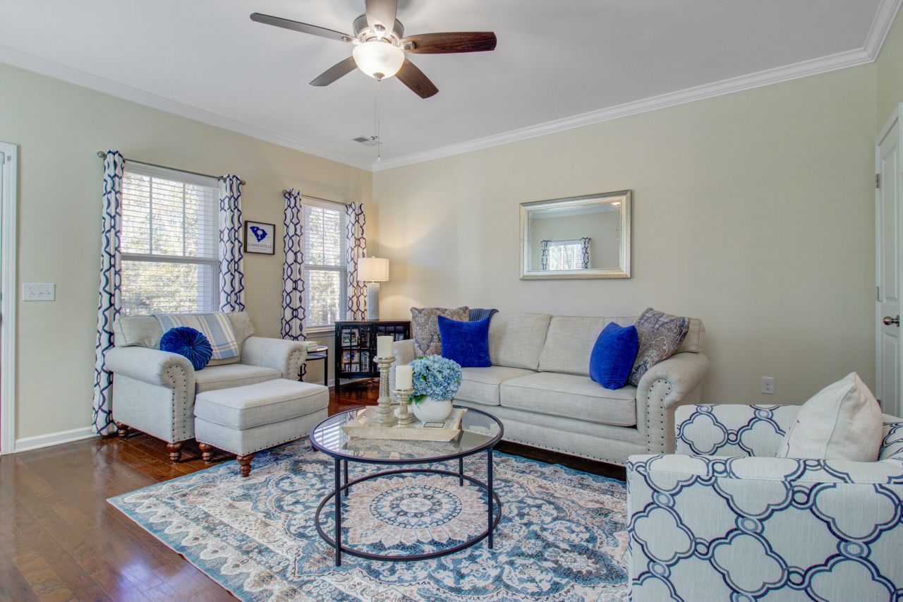 229 Bennett Lane Photo 4