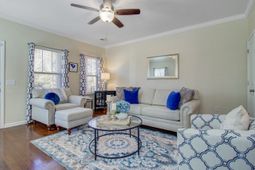 229 Bennett Lane photo 4