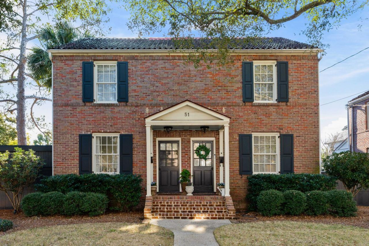 51 Gadsden Street Photo 1