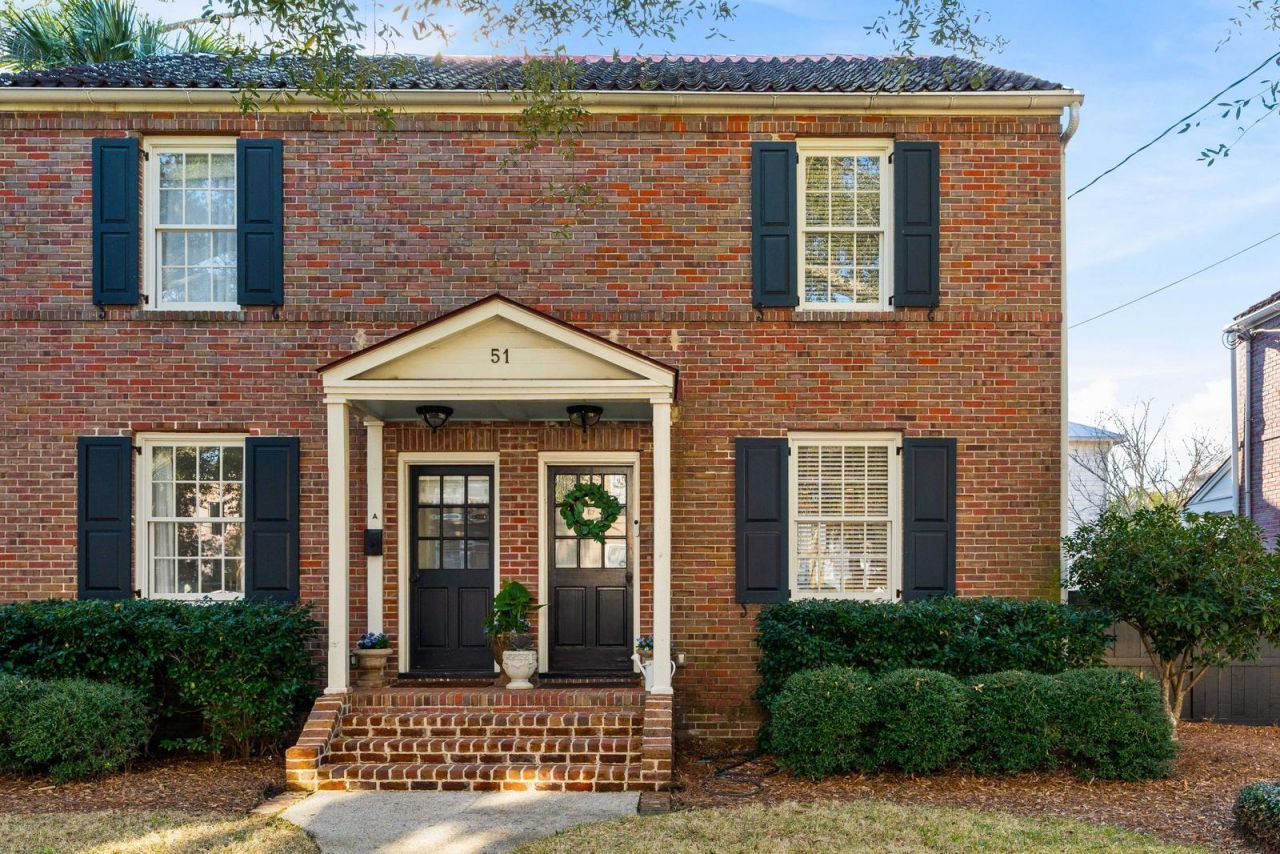 51 Gadsden Street Photo 24