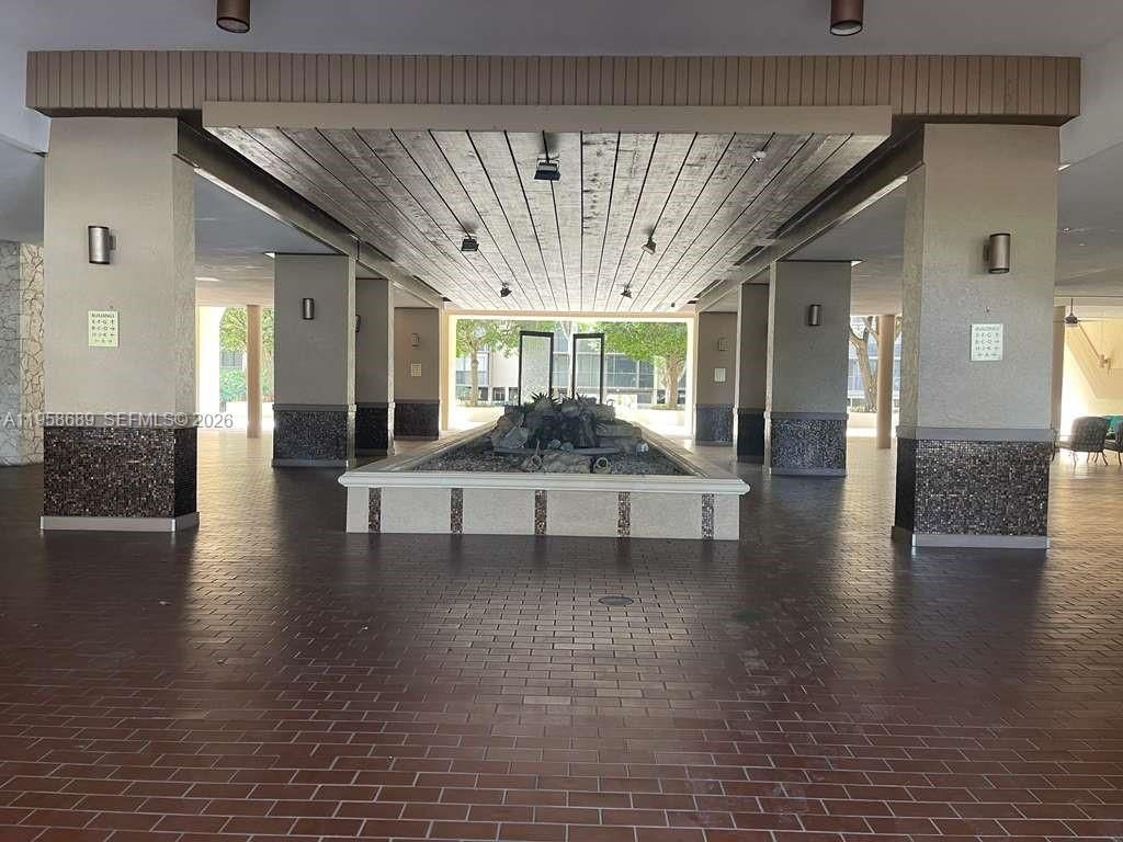 2802 N 46th Ave, Unit B425, Hollywood, FL 33021 Photo