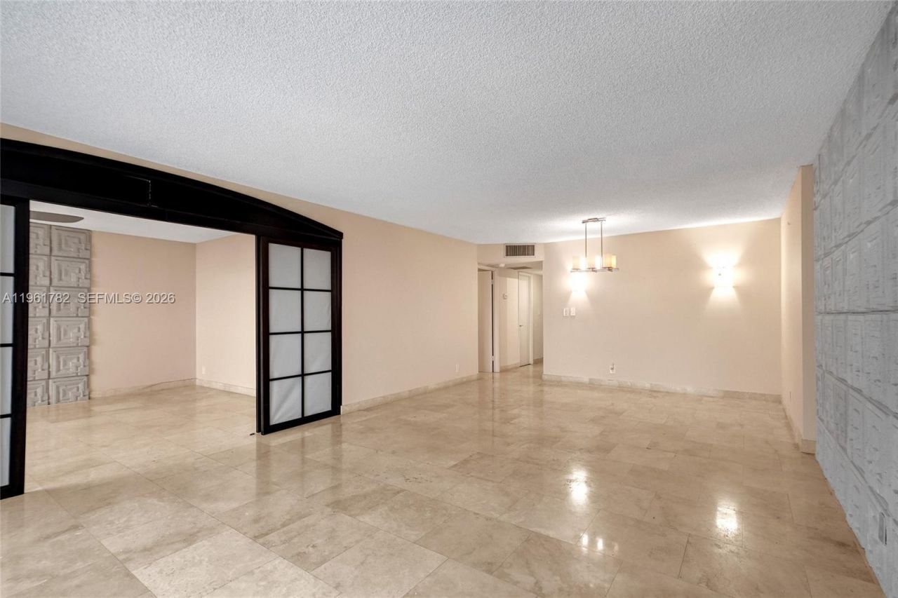 18151 NE 31st Ct, Unit PH-208, Aventura, FL 33160 Photo