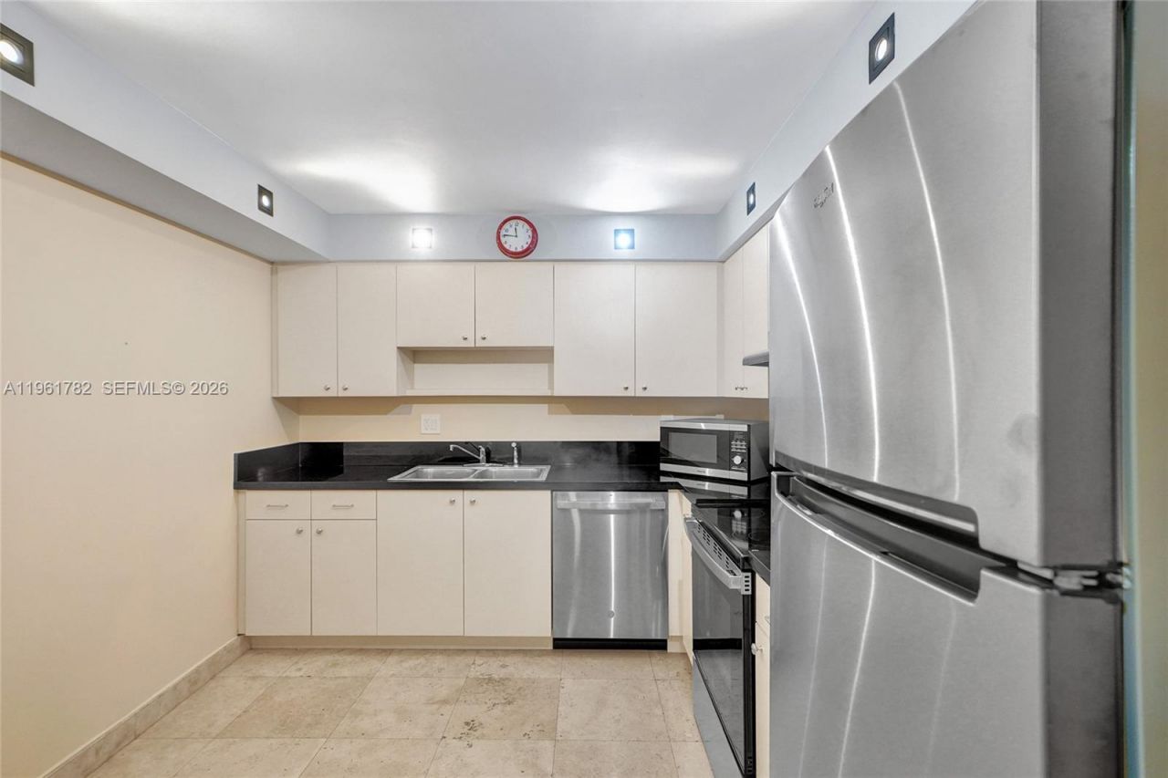 18151 NE 31st Ct, Unit PH-208, Aventura, FL 33160 Photo