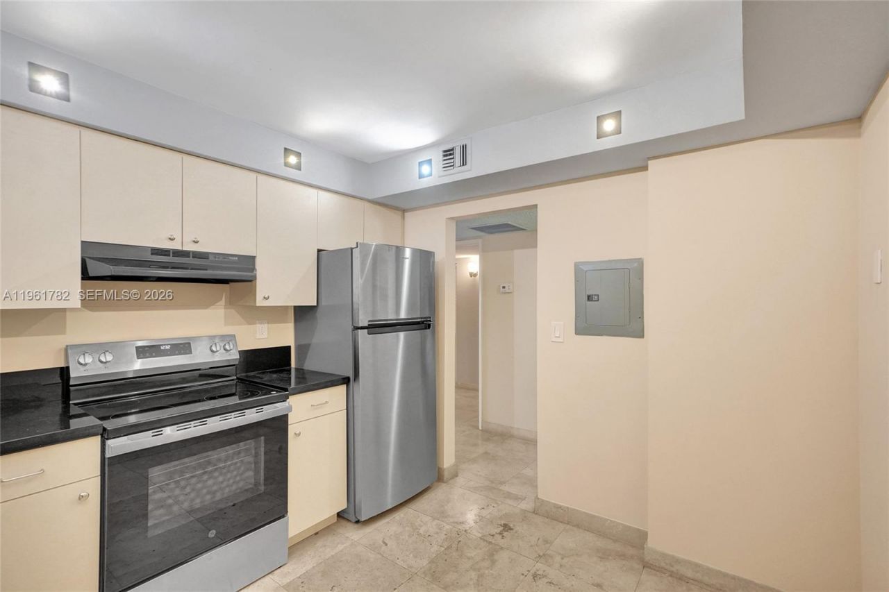 18151 NE 31st Ct, Unit PH-208, Aventura, FL 33160 Photo