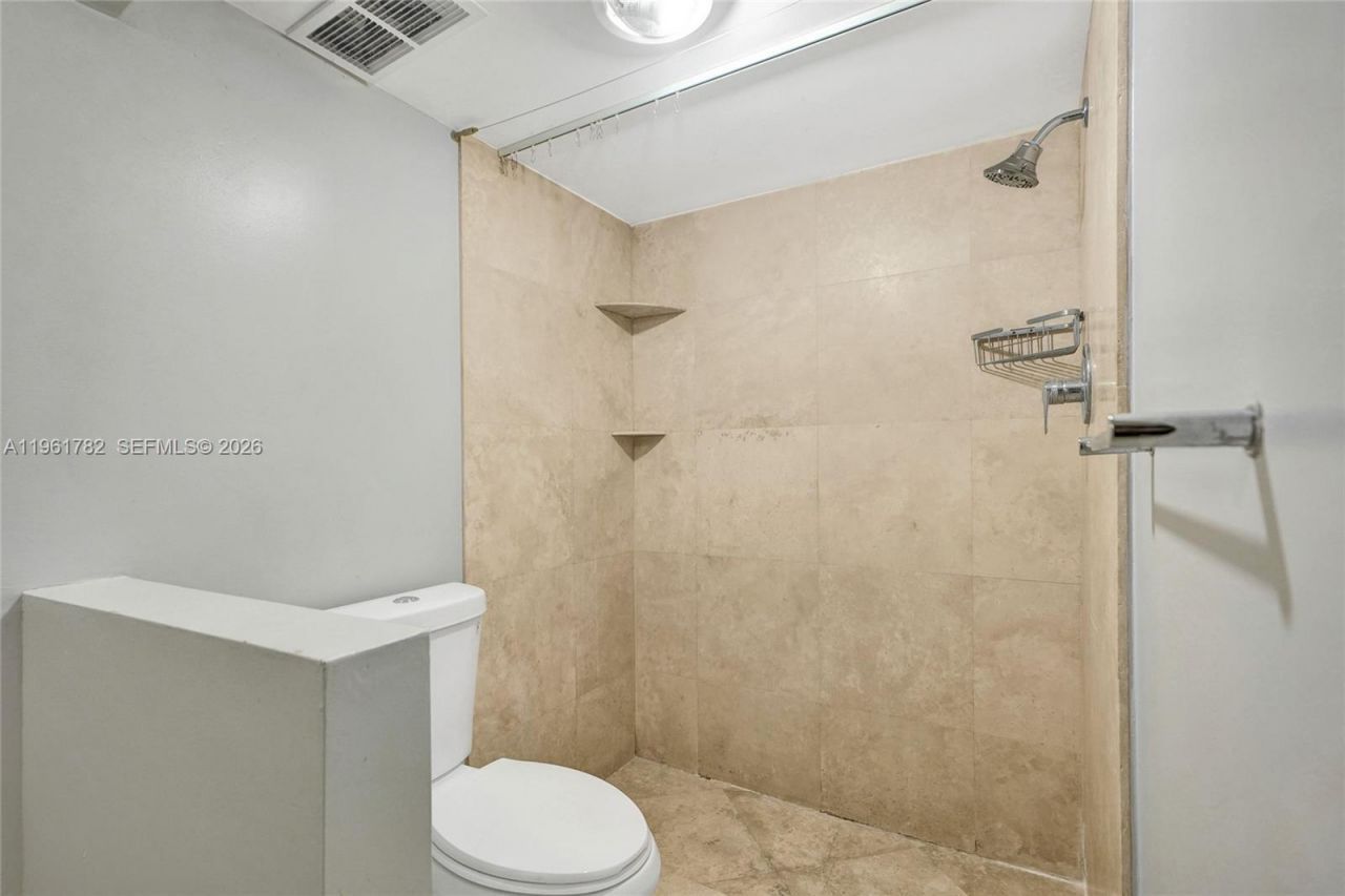 18151 NE 31st Ct, Unit PH-208, Aventura, FL 33160 Photo