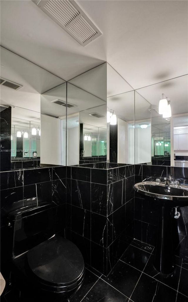 18151 NE 31st Ct, Unit PH-208, Aventura, FL 33160 Photo