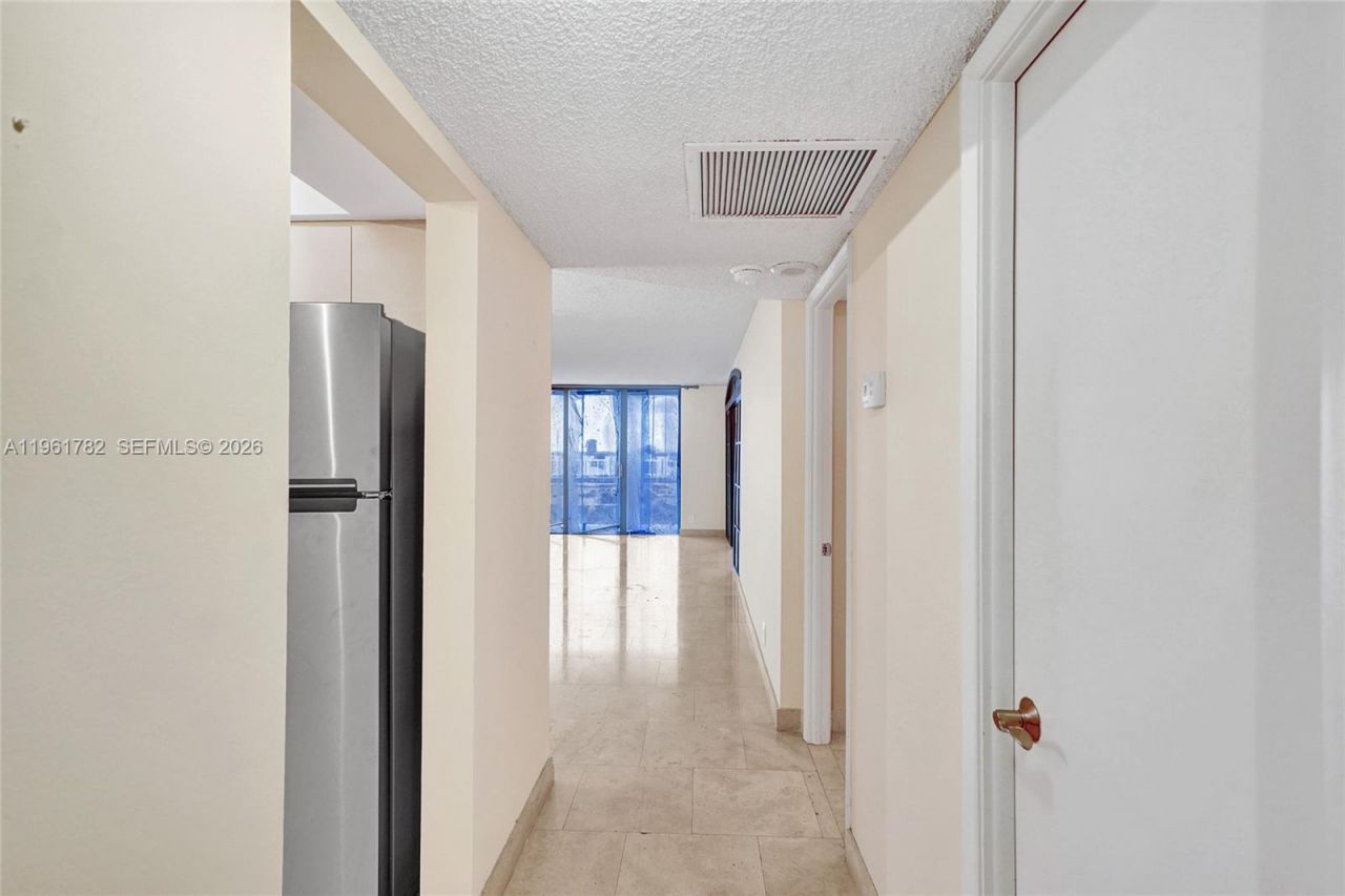 18151 NE 31st Ct, Unit PH-208, Aventura, FL 33160 Photo