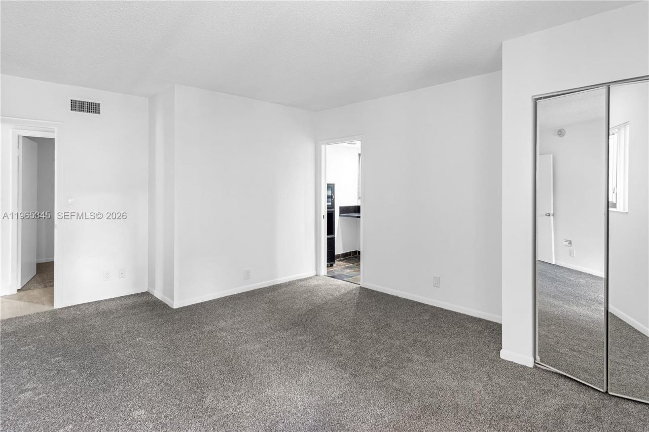 4705 SW 62nd Ave, Unit 204, Davie, FL 33314 Photo