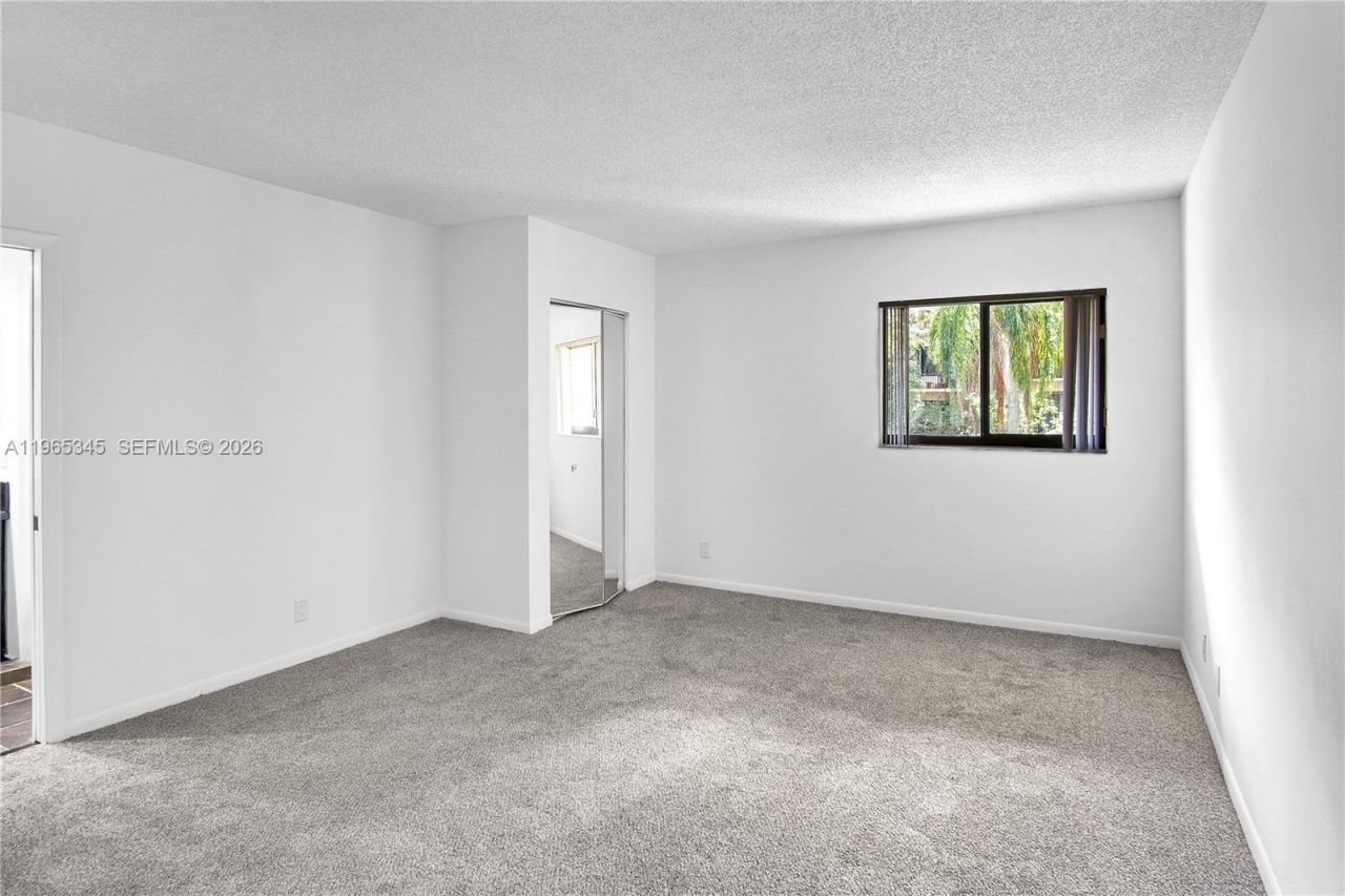 4705 SW 62nd Ave, Unit 204, Davie, FL 33314 Photo