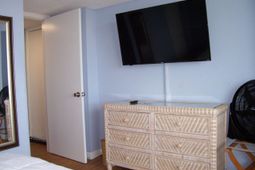 9550 Shore Dr.  photo 4