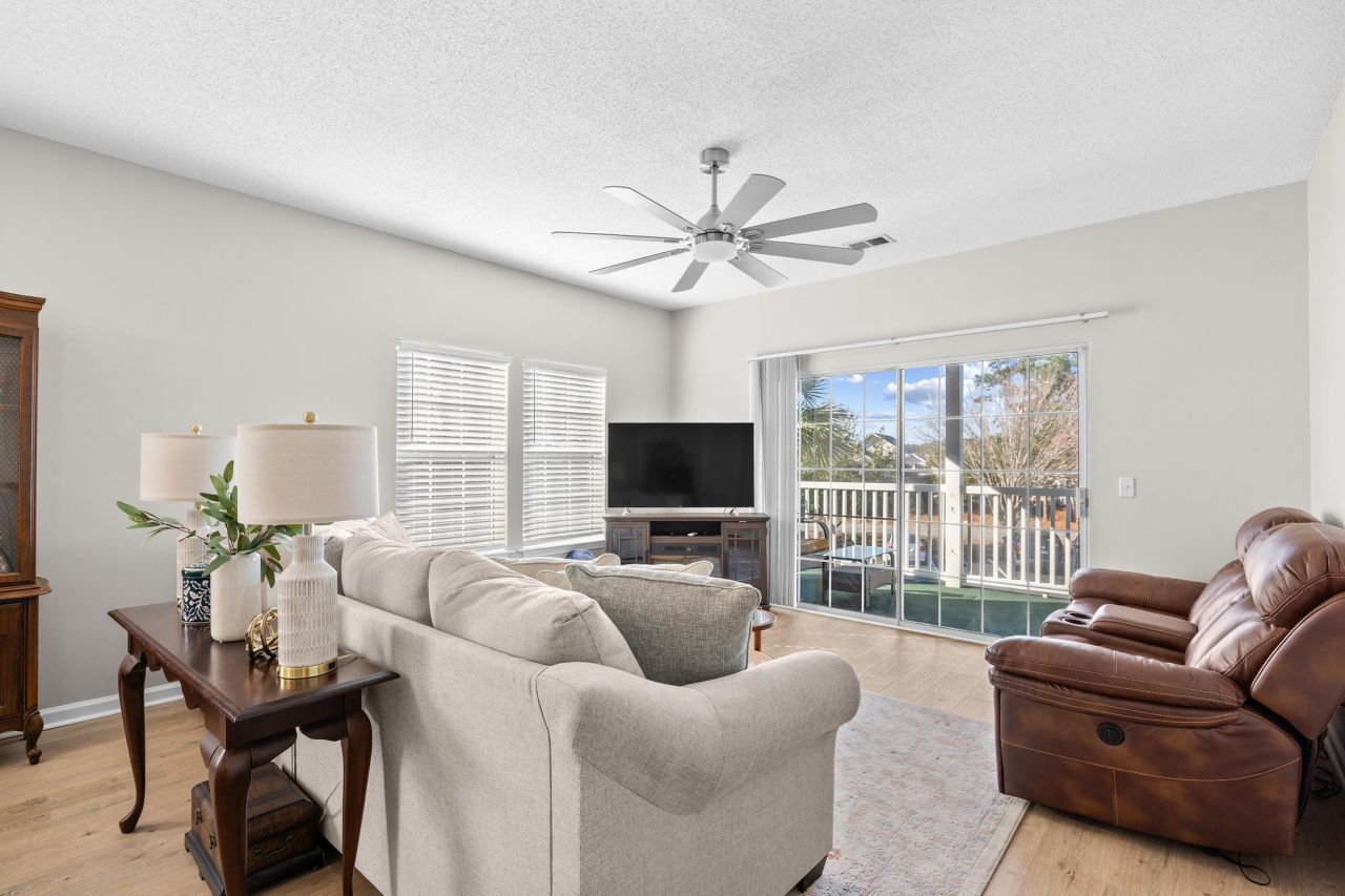 2030 Cross Gate Blvd. Photo 10