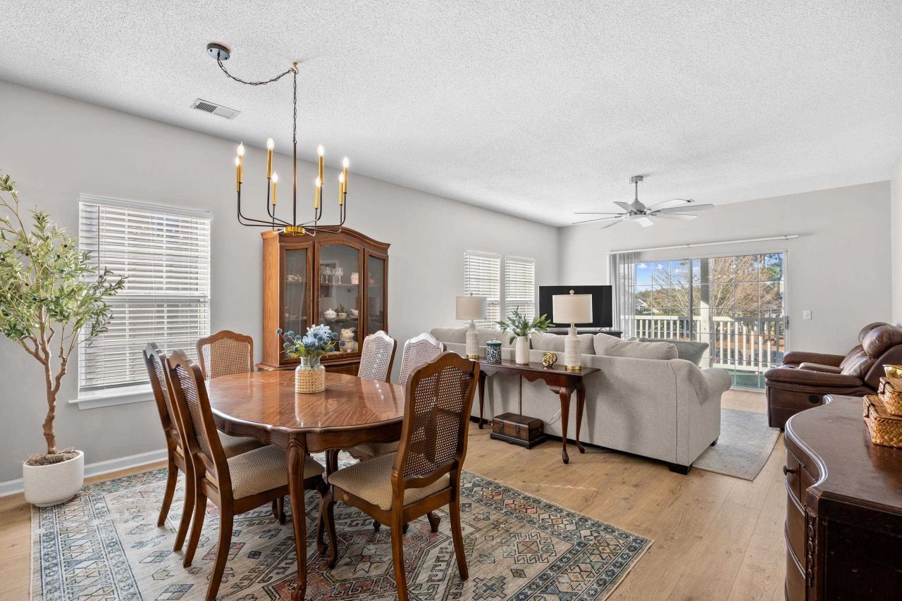 2030 Cross Gate Blvd. Photo 8