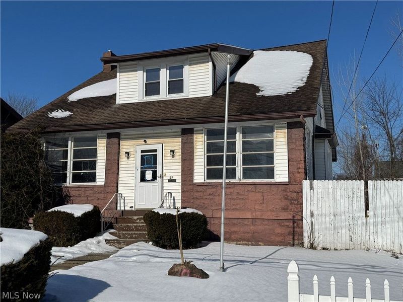 27 Wilson Avenue, Niles, OH 44446 Photo 2