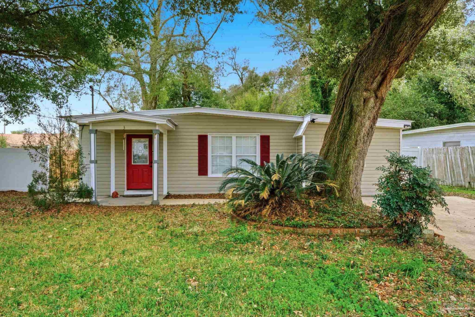3 Teakwood Cir, Pensacola, FL 32506 Main Photo