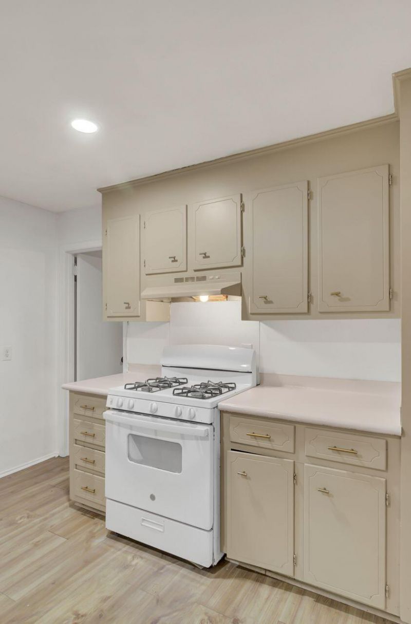 5809 Stewart Street Photo 14