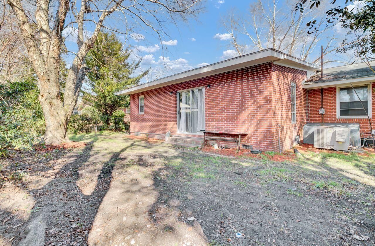 5809 Stewart Street Photo 33