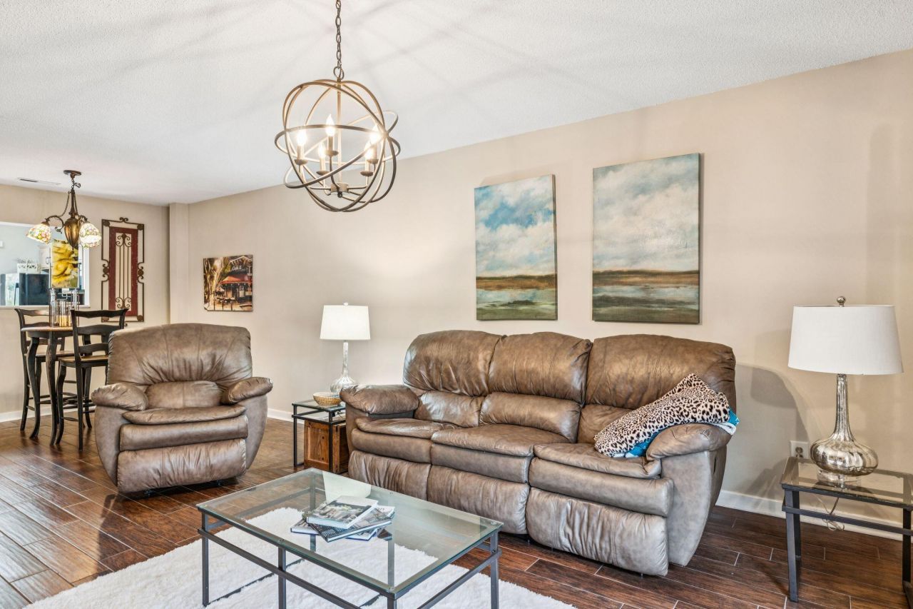 337 Spoonbill Lane Photo 12