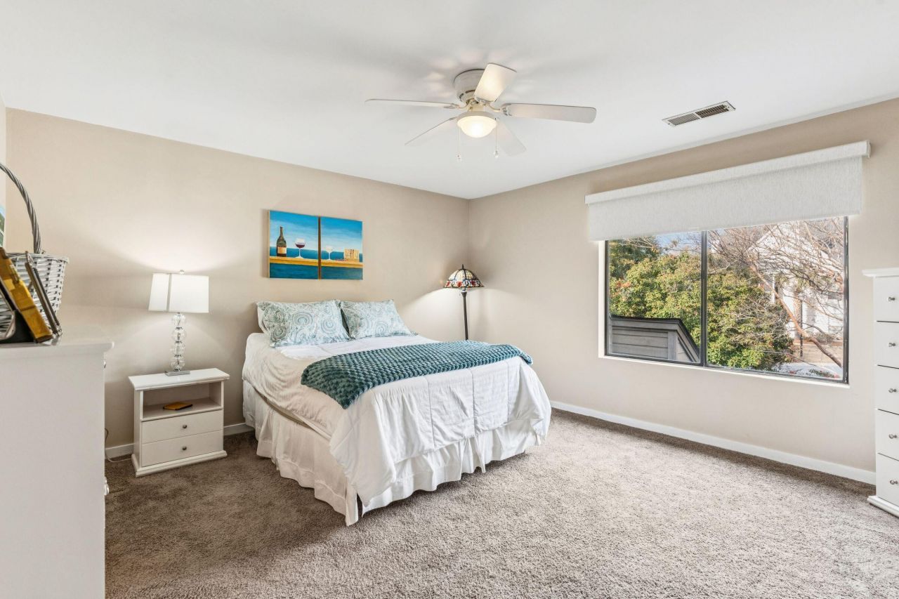 337 Spoonbill Lane Photo 17