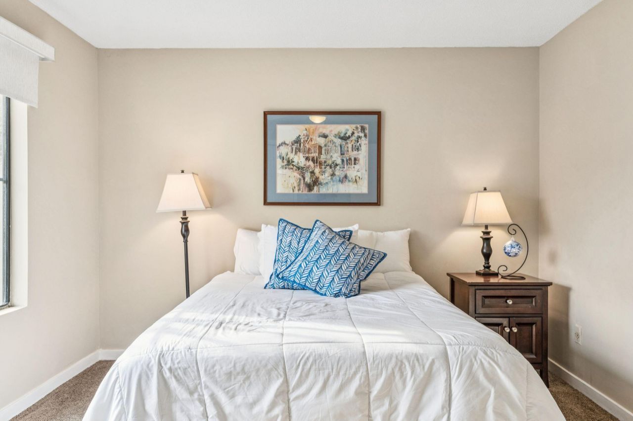 337 Spoonbill Lane Photo 24