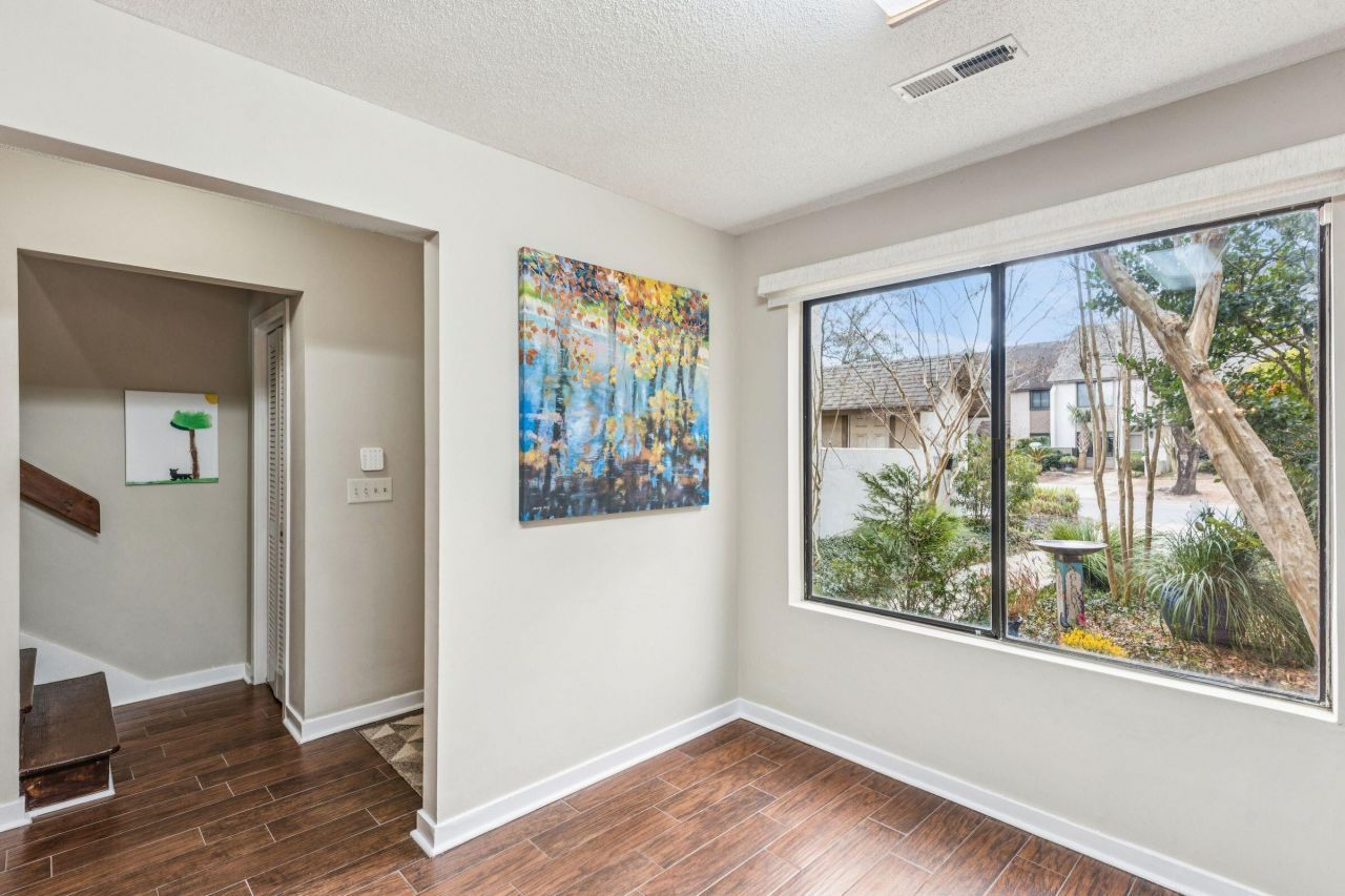 337 Spoonbill Lane Photo 7