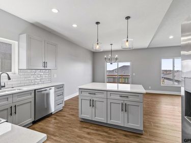 309 N 105th Street, Lincoln, NE 68527