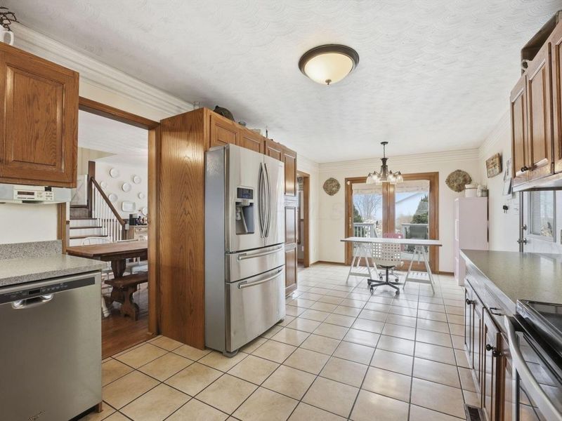 8161 E Hazel Dell Road, Howard, OH 43028 Photo 15