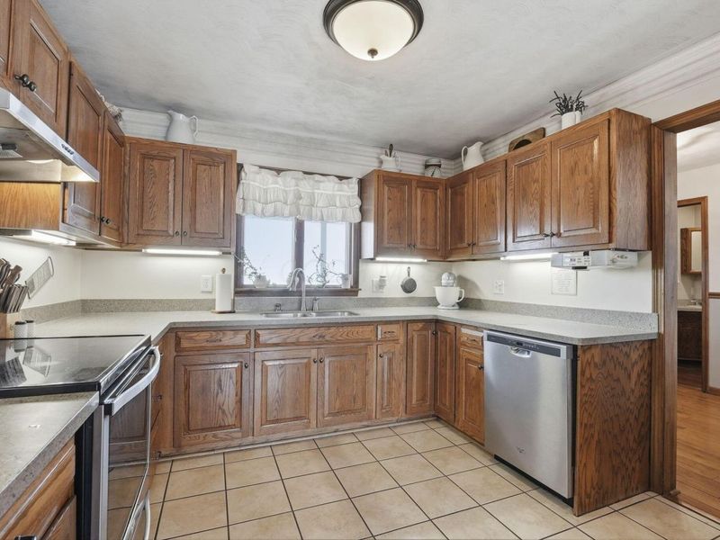 8161 E Hazel Dell Road, Howard, OH 43028 Photo 16