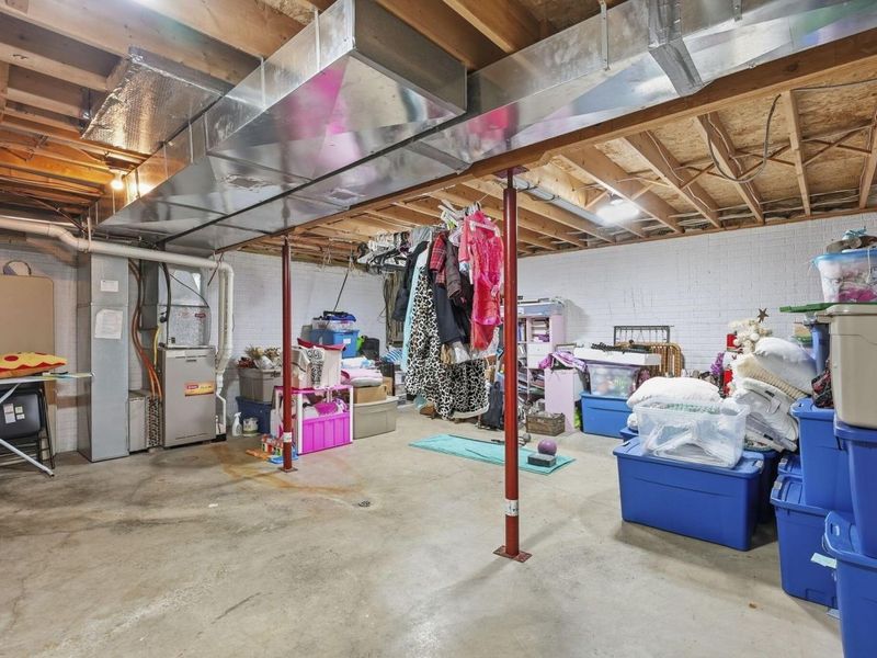 8161 E Hazel Dell Road, Howard, OH 43028 Photo 37