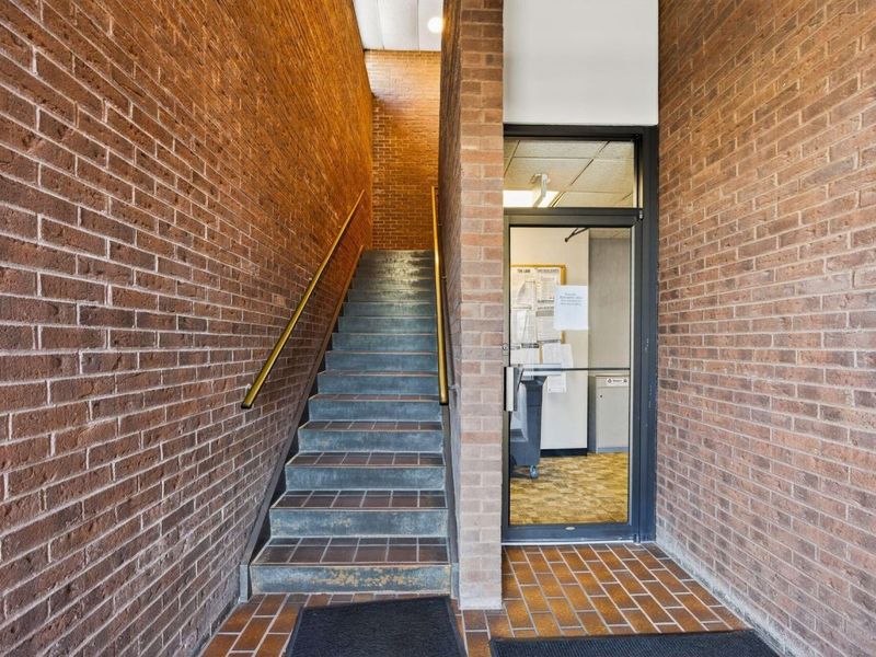 1370 Dublin Road, Unit 100, Columbus, OH 43215 Photo 7