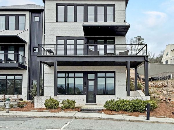 10961 Serenbe Lane, Chattahoochee Hills, GA 30268